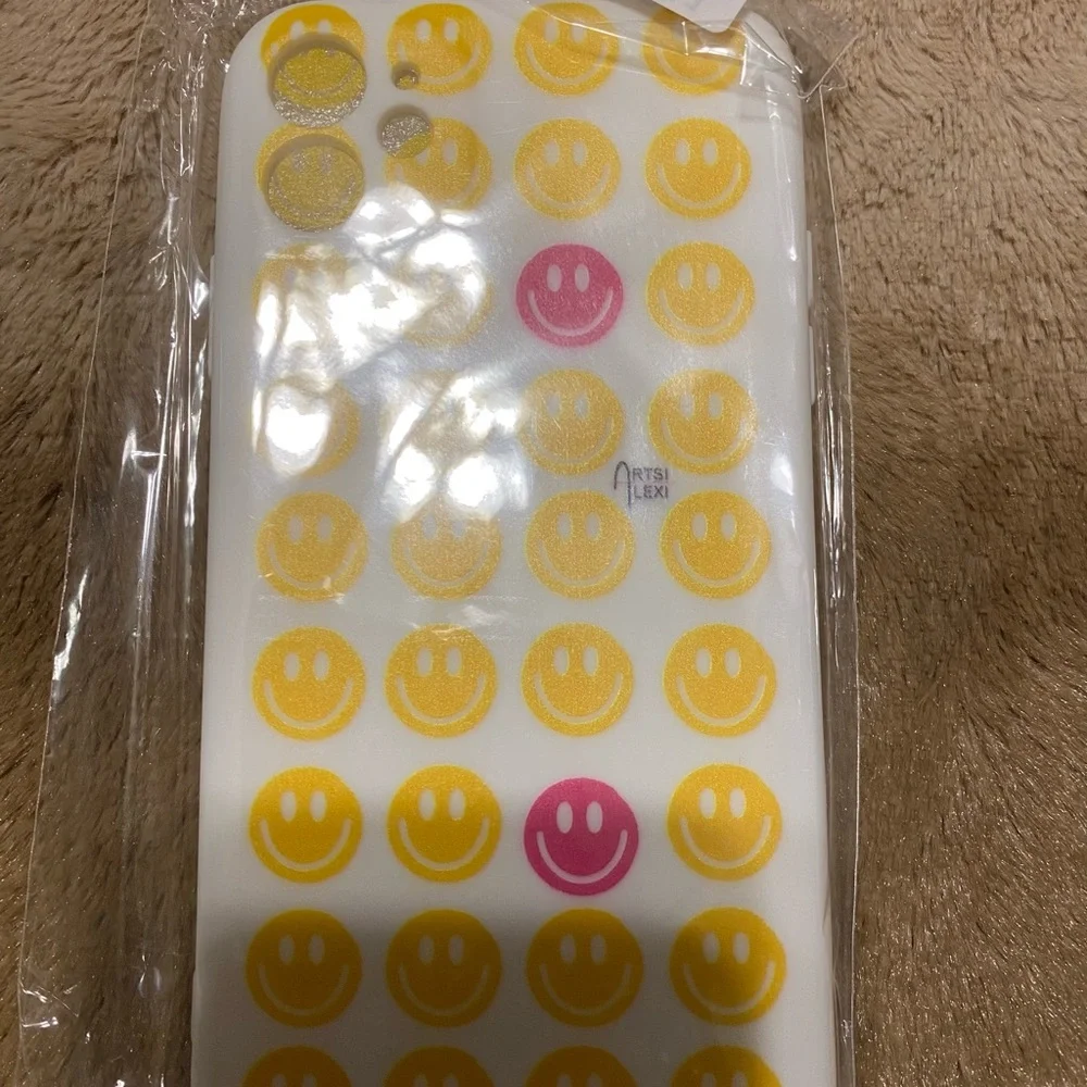 Cover for iPhones 11 and 11 Promax